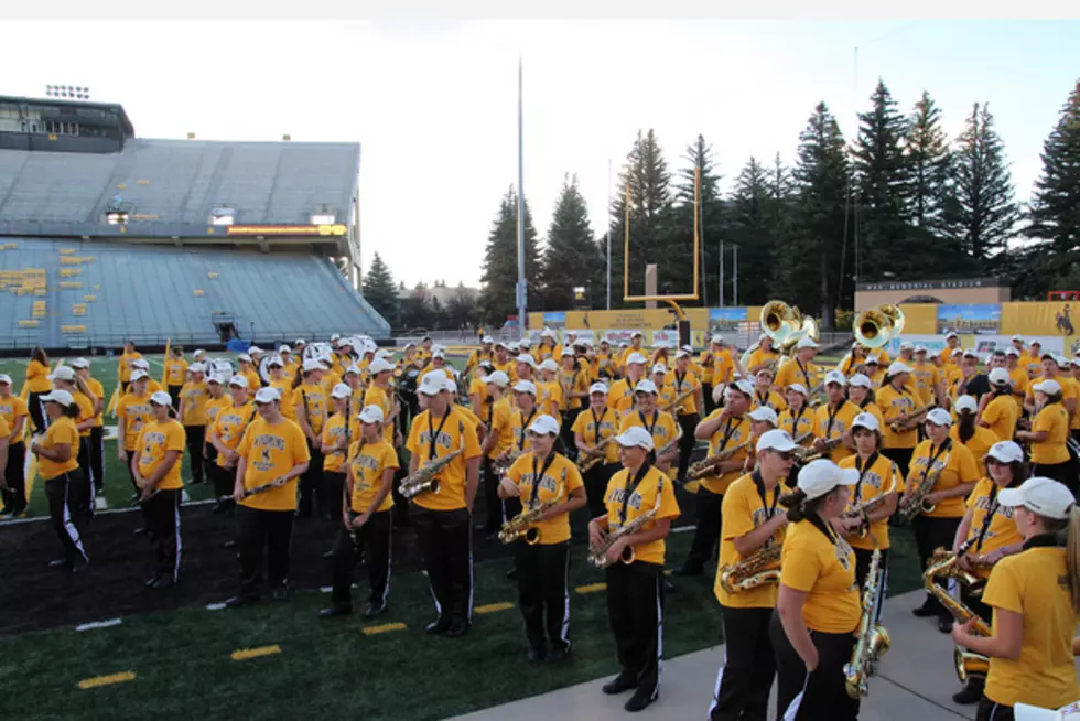 Wyoming Pitching in to Send Western Thunder Marching Band & Spirit Squad to Poinsettia Bowl
