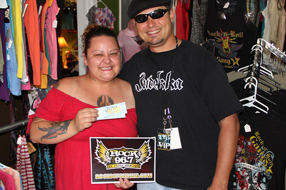 Random Acts of Godsmack – Tee Roy Surprises Listeners with Free Tickets [PHOTOS]