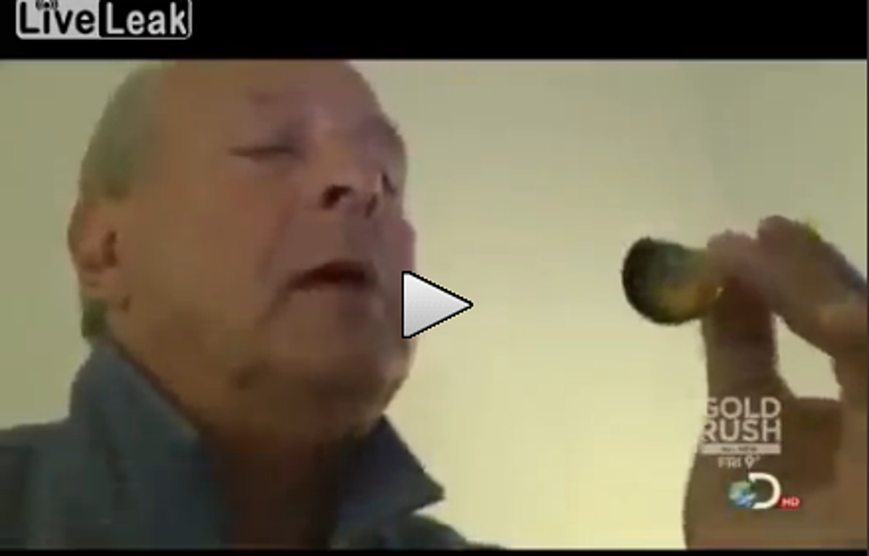 Old Man Smokes Pot For The First Time [VIDEO]