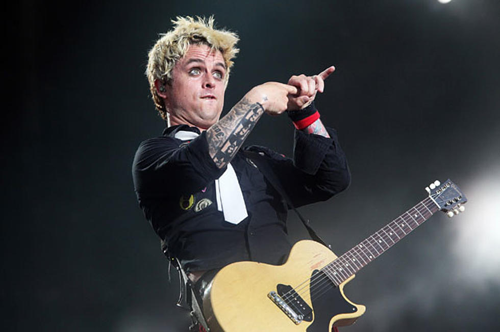 News Bits: Assessing Billie Joe Armstrong’s Sobriety at iHeartRadio + More