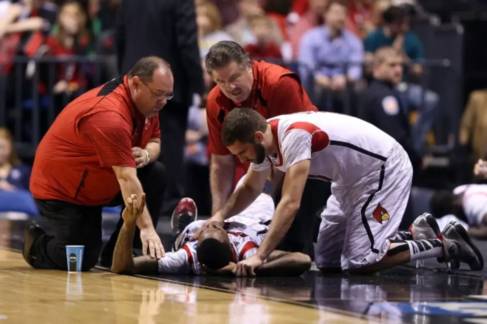 Louisville Guard Ware Upbeat Despite Broken Leg