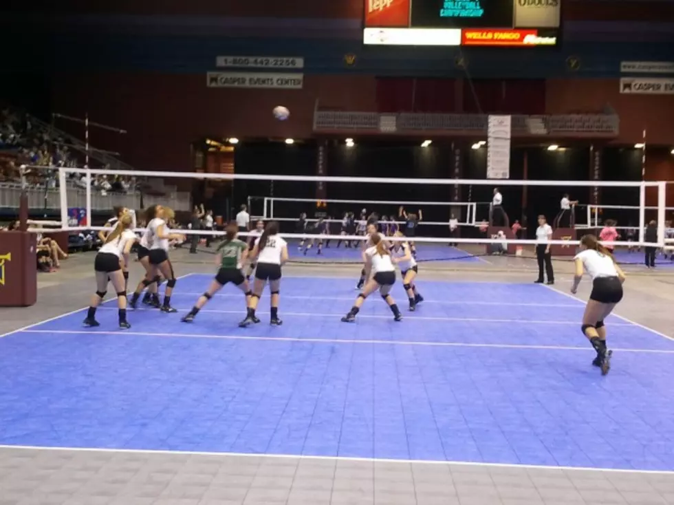 Quarterfinal Round Complete at State Volleyball