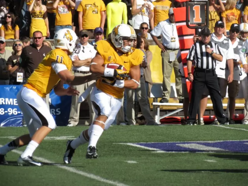 Wyoming Cowboys Start 0-3, Lose to Cal Poly 24-22