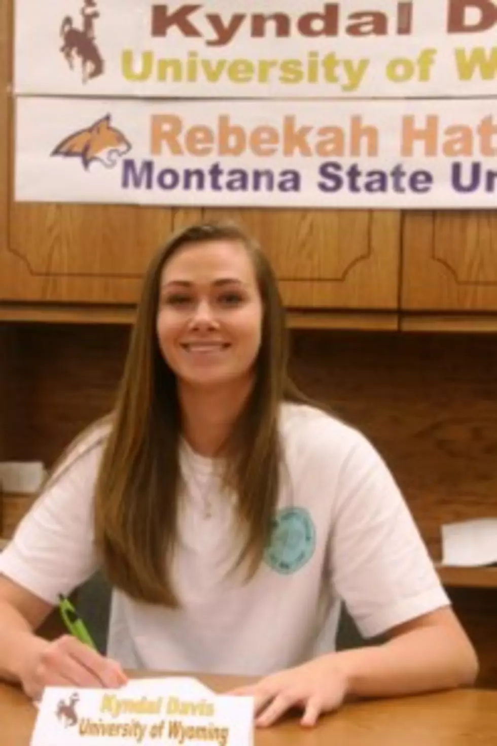 Kyndal Davis Becomes the Newest Wyoming Cowgirl