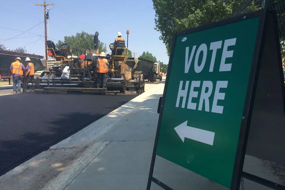 Paving Poses Problems for Laramie Voters at Linford Elementary School