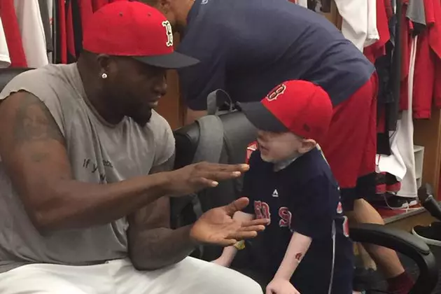 Ailing Cheyenne Boy, Maverick, Meets The Red Sox [PHOTOS]