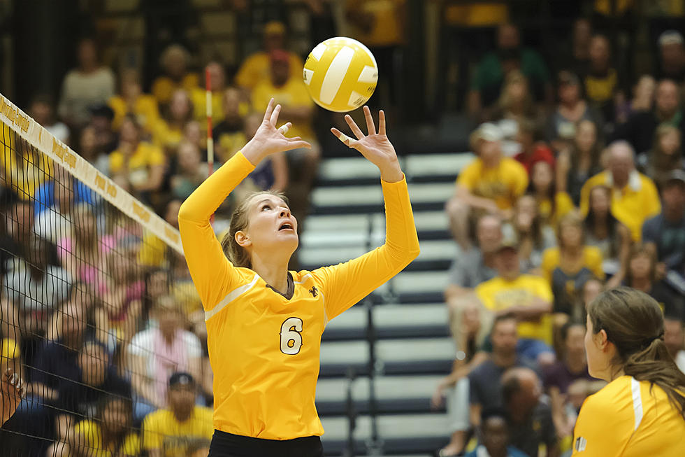 Harmon Earns MW Volleyball Player of the Week Honors