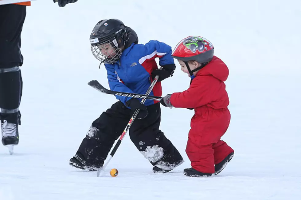 Kids Can Try Hockey For Free Tonight at Glacier Ice Rink