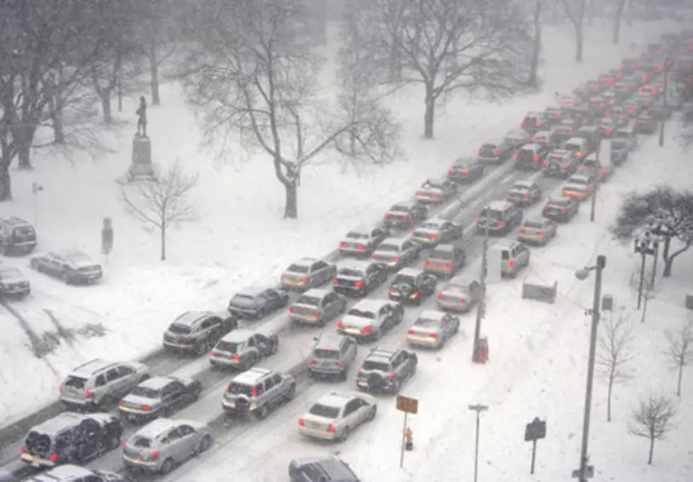 Great Examples on How Not to Drive in Winter