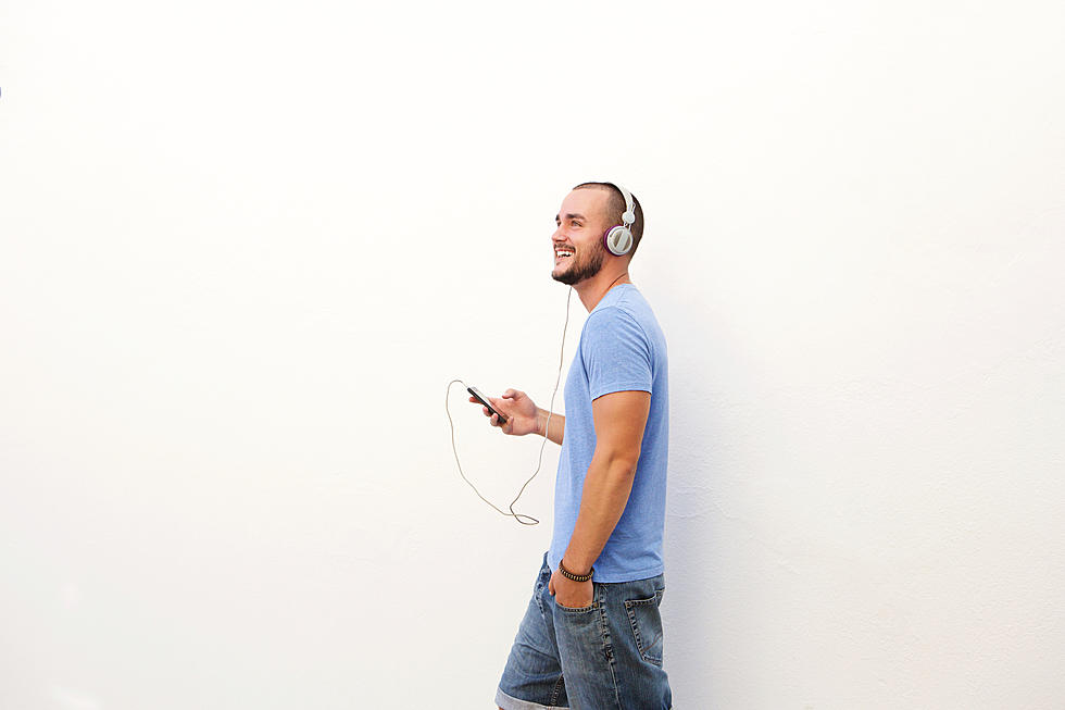 Don’t Hassle People Wearing Headphones. They Don’t Want to Talk to You