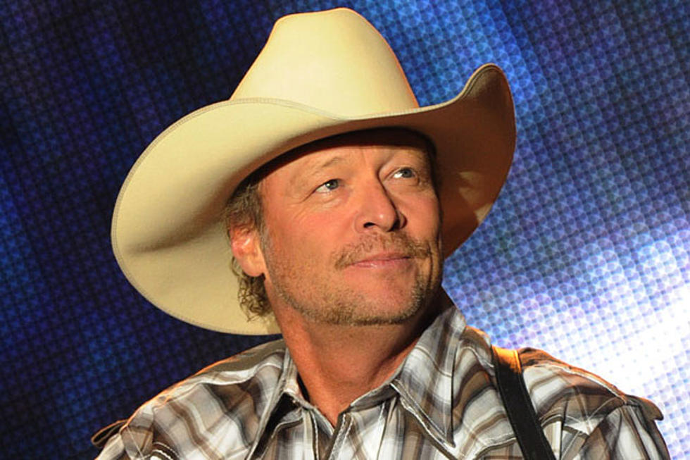 Alan Jackson Reveals Track Listing for ‘Thirty Miles West’