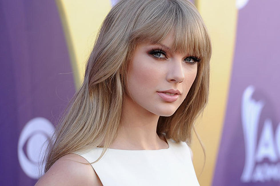 Taylor Swift Takes in July 4 Fireworks With Patrick Schwarzenegger and the Kennedys
