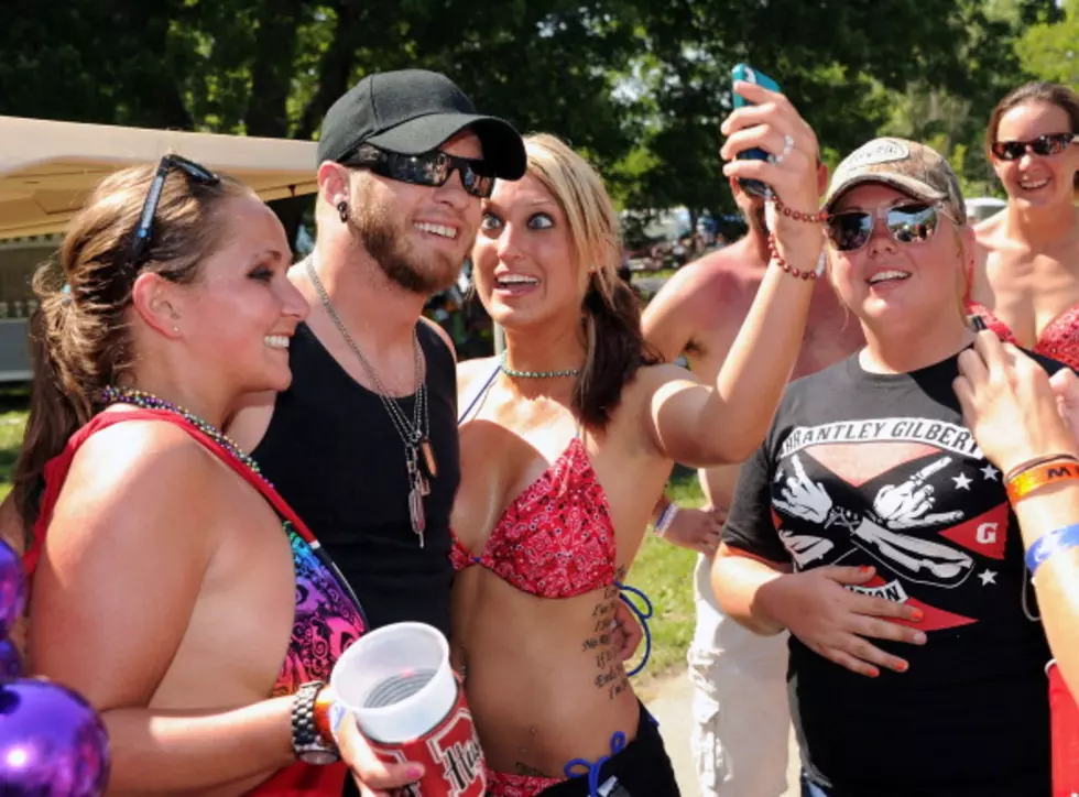 Brantley Gilbert Does Not Have &#8216;Fans&#8217;, He Has &#8216;Friends&#8217;