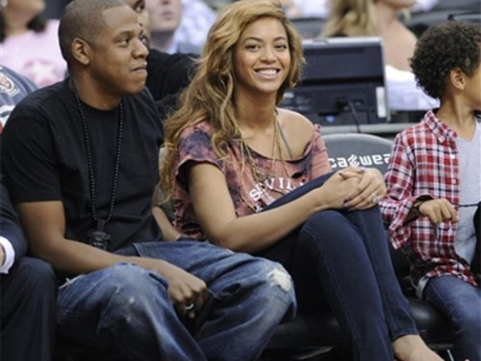 Jay-Z Spends 350 Large On Beyonce’s Christmas Gift