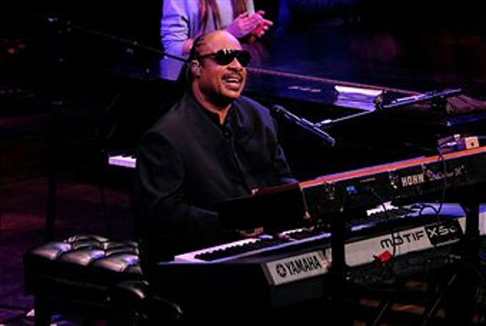 Stevie Wonder Added to Apollo Hall