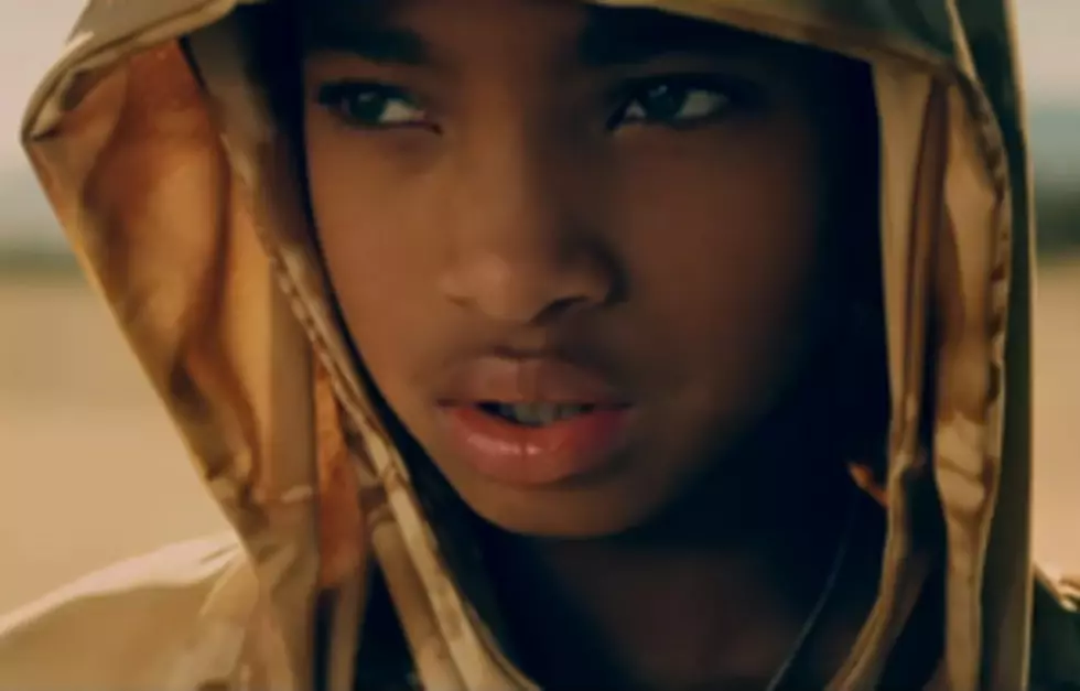 Willow Smith Releases ’21st Century Girl’ Video
