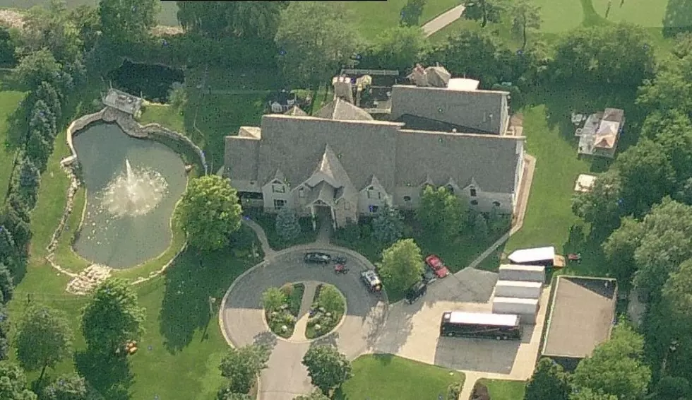 R. Kelly’s Million-Dollar Chicago Mansion Facing Foreclosure
