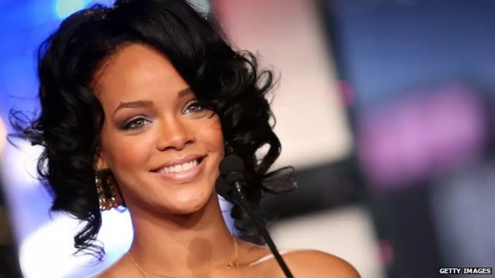 Rihanna Leaves Def Jam to Join Roc Nation