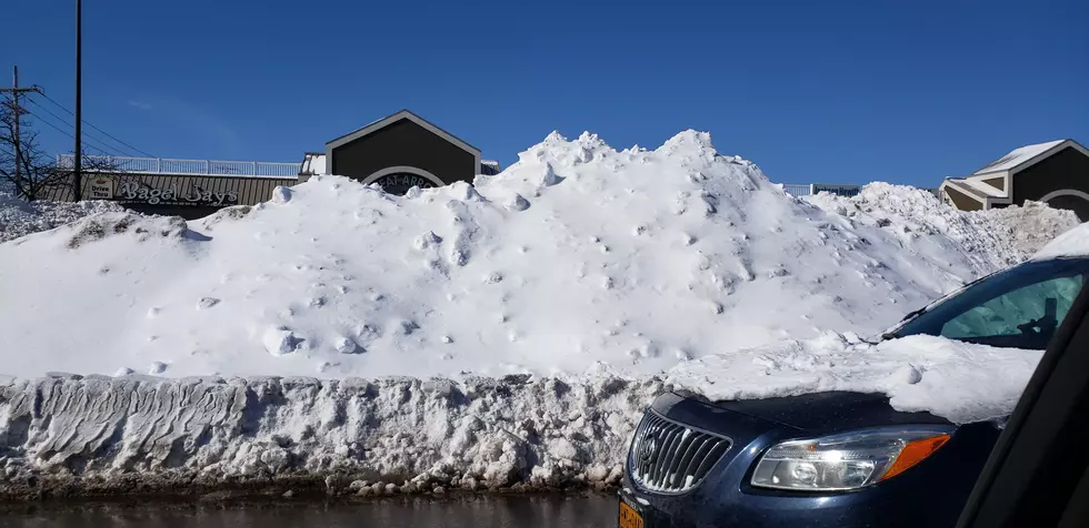 Buffalo Snow Mountains Almost as Tall as Two-Story Houses [Gallery]