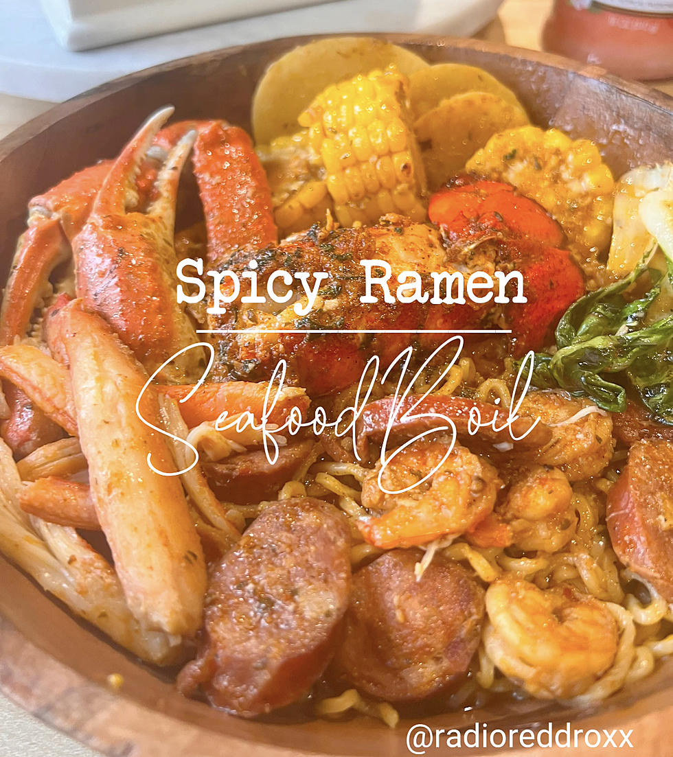 ReddRoxx RECIPES: Spicy Ramen Seafood Boil [VIDEO]