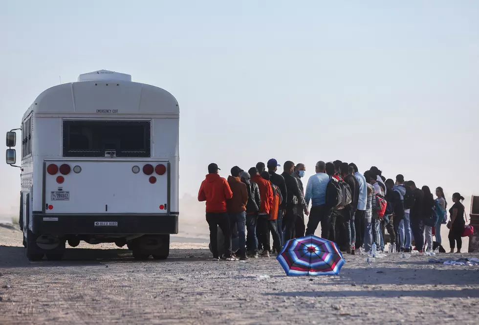 Bus Full Of Immigrants Arrived In NY Sent By Governor Of TX