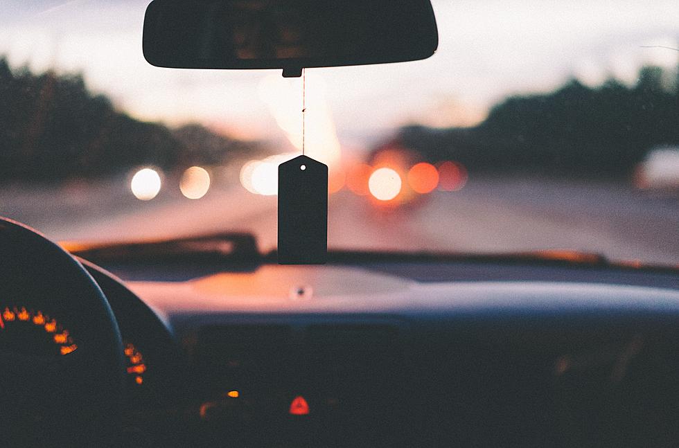 Is It Illegal To Hang Anything From Your Rearview Mirror In New York?