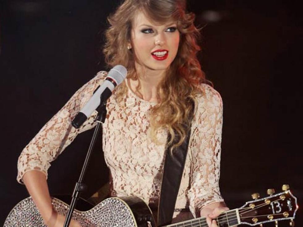 Taylor Swift Is Billboard’s 2011 Woman of the Year