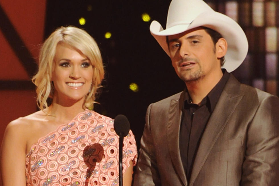 Brad Paisley and Carrie Underwood Belt Out ‘Remind Me’ at 2011 CMA Awards