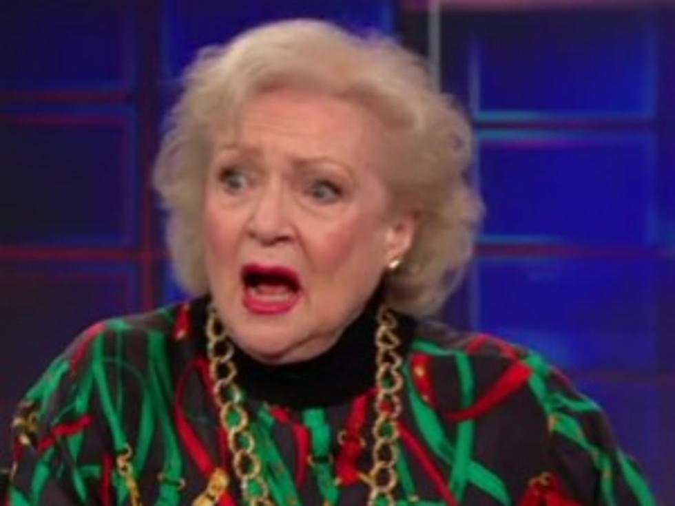 Betty White Talks Animals, Her Sex Life on ‘The Daily Show’ [VIDEO]