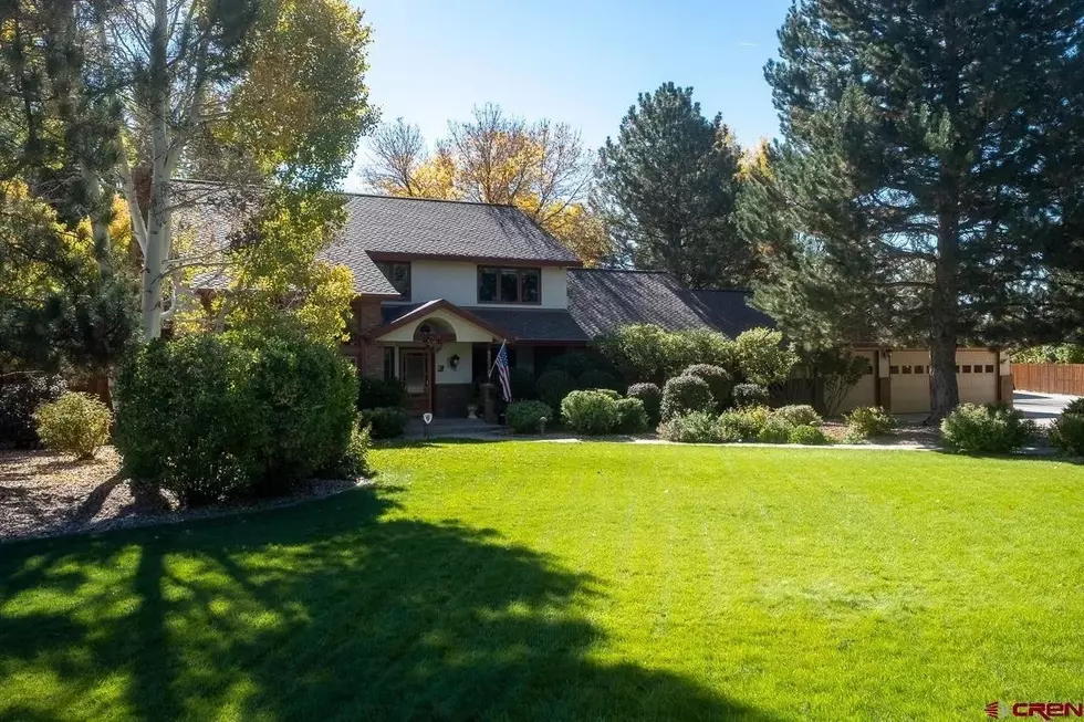 There&#8217;s Enough Room for Horses at This Montrose Colorado Mansion
