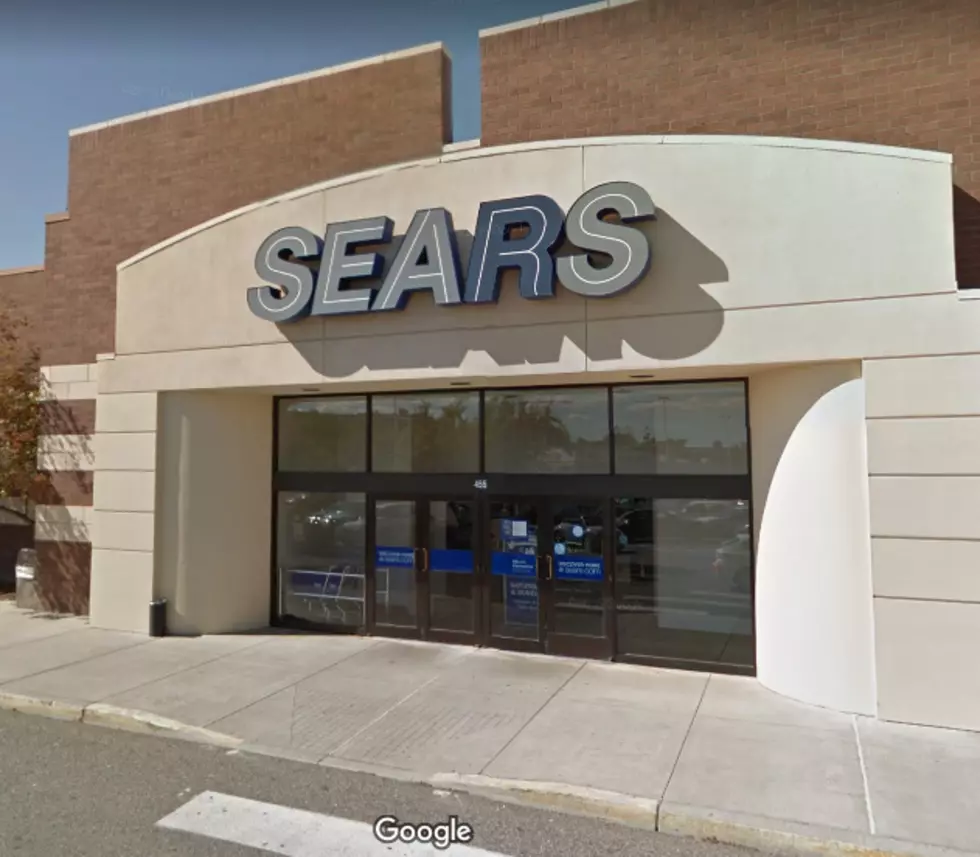 Bargain Hunters Rejoice Huge Discounts at Closing Sears Store