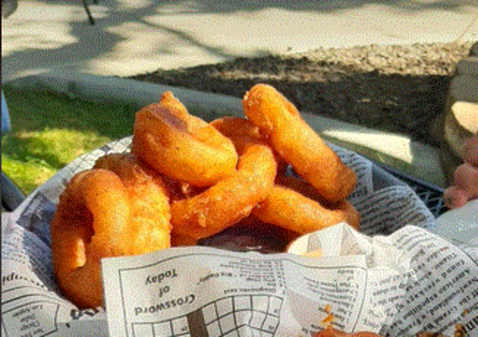 We Want to Know! Who has the Best Onion Rings?