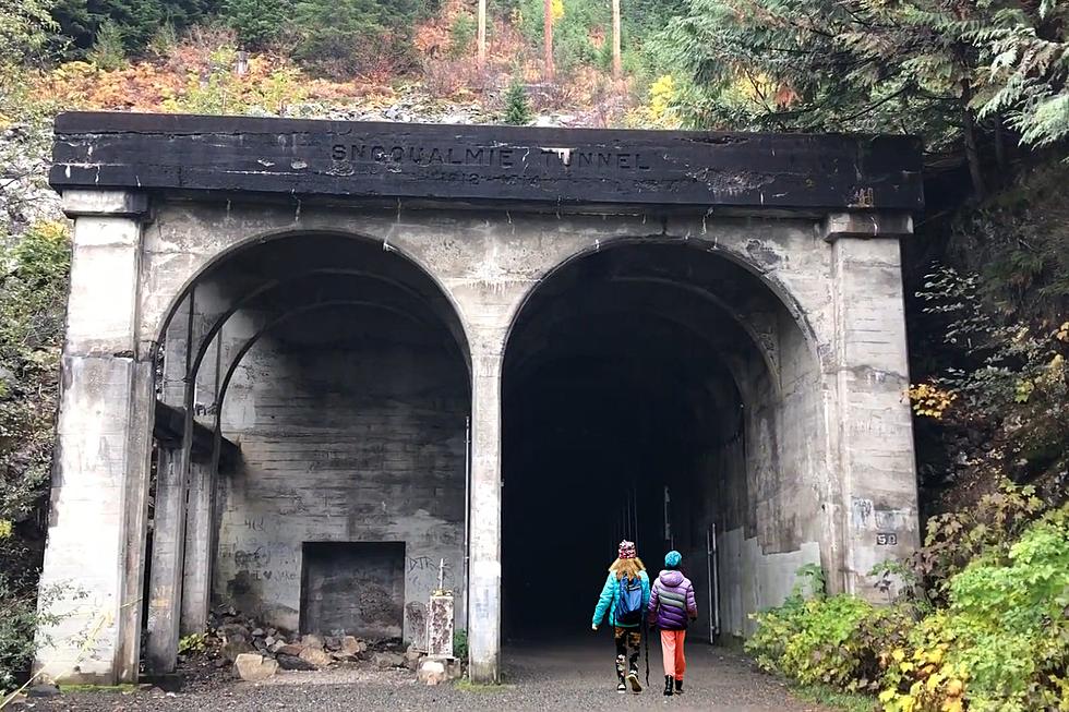 Eerie Abandoned Railway Tunnel in Washington is a Dark Creepy Hike