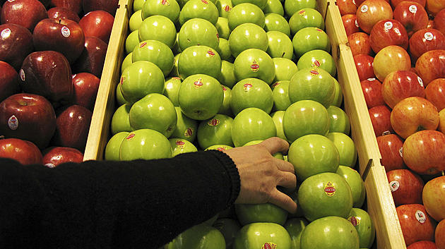 Ag News: Chinese Apple Production Down and U.S. Pork to Taiwan