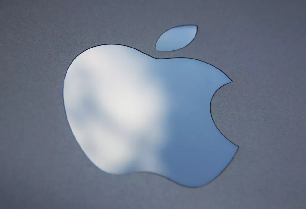 Apple Removes Apps Over Malware