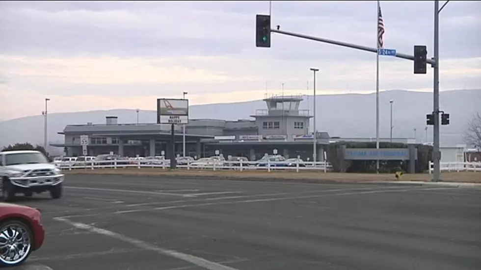 UPDATE : Open Now -Yakima Airport Shut Down By Fatal Car Crash