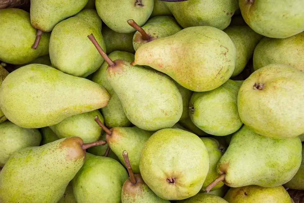 Ag News: NW Pear Crop in Good Supply