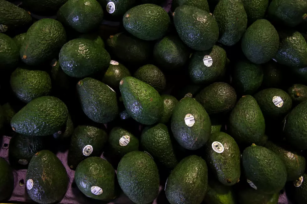 Ag News: Bagged Avocados and AFBF Dicamba Request
