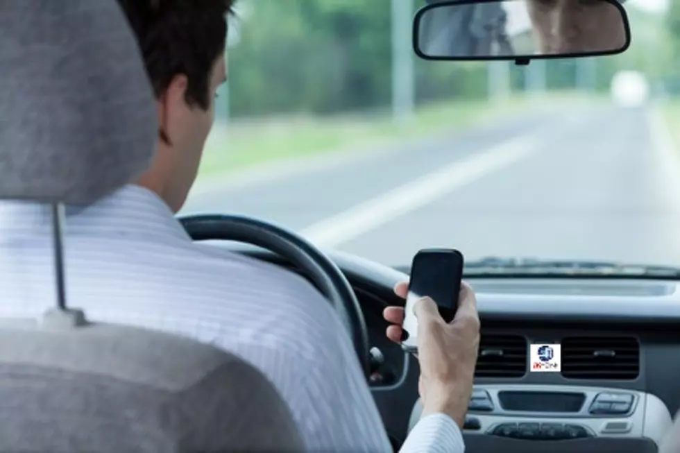 Tougher distracted driving law to take effect in Washington