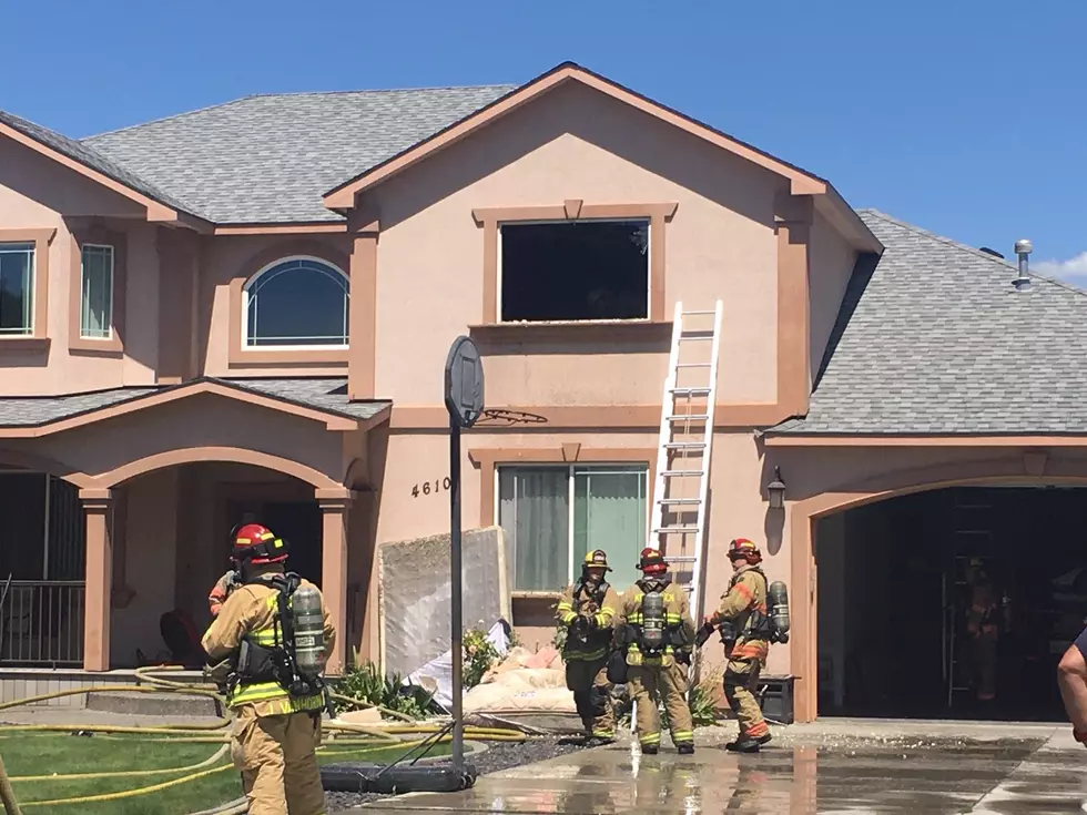Family escapes burning home in Kennewick