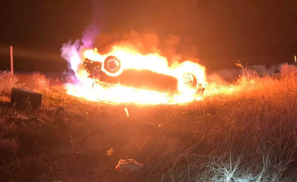 Othello man escapes burning car, faces charges
