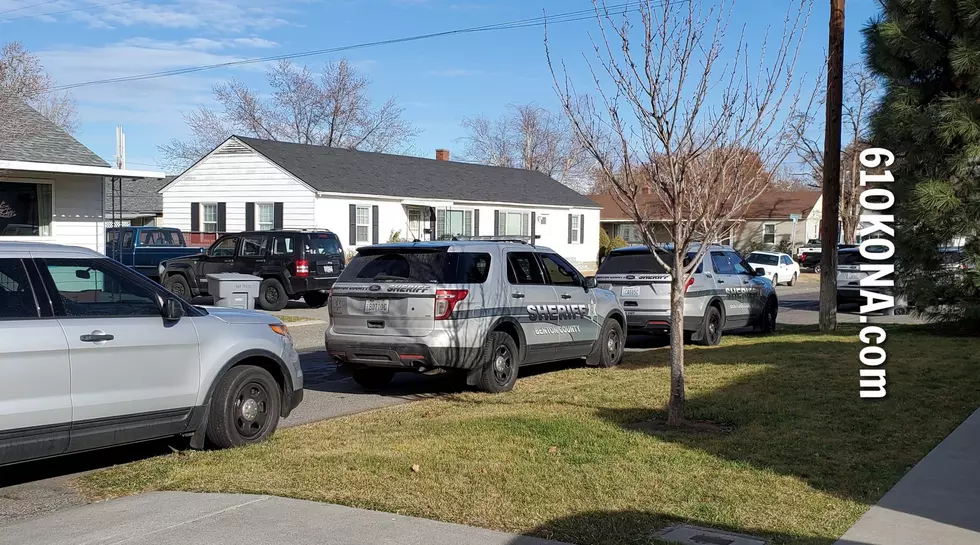 Richland Police find person living with dead body during welfare check