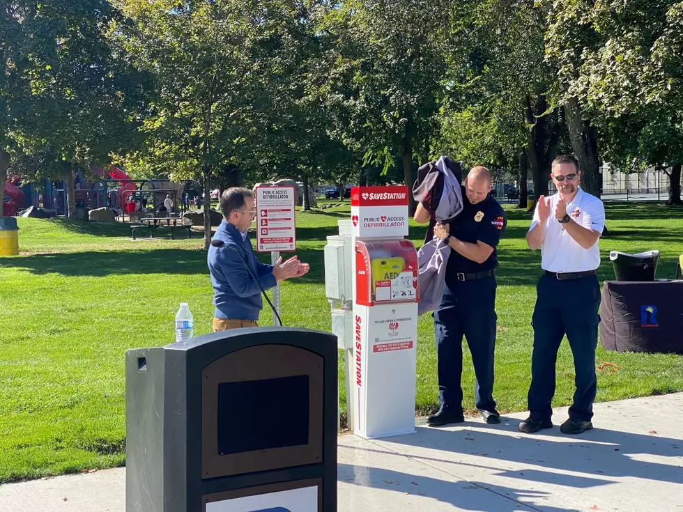 Richland Fire Unveils Public AED at Howard Amon Park