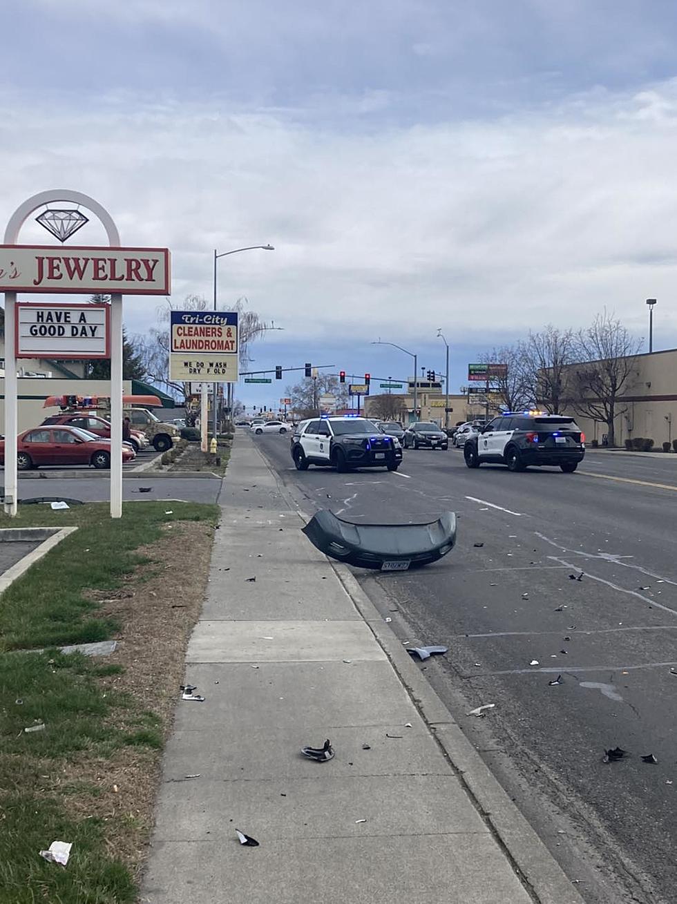 Kennewick Motorcycle-Car Crash: Road Closure And Police Probe Details