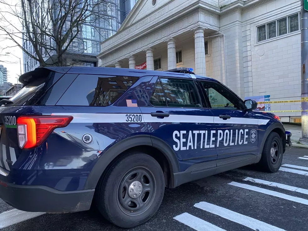 Seattle Police Arrest Two After Cash Register Theft Leads to Chase and Arrest