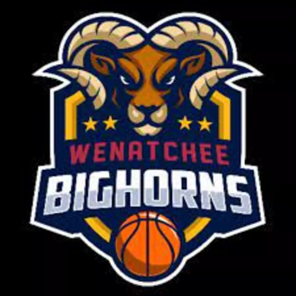 Wenatchee Bighorn Coach Resigns Over Paychecks, Player Cuts