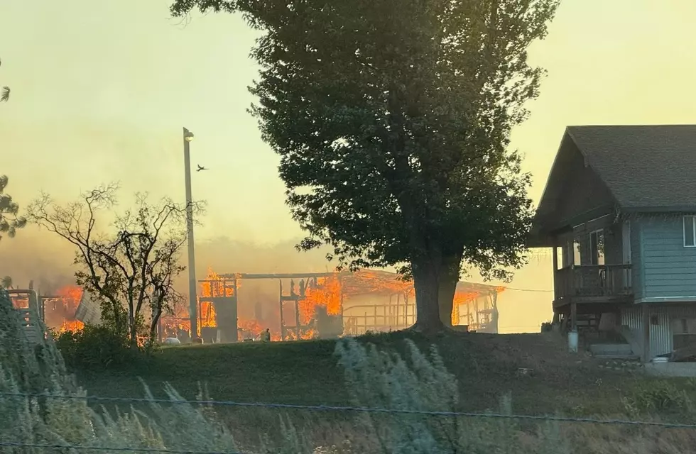 Omak Wildfire Destroys At Least 5 Homes, Hundreds Evacuated