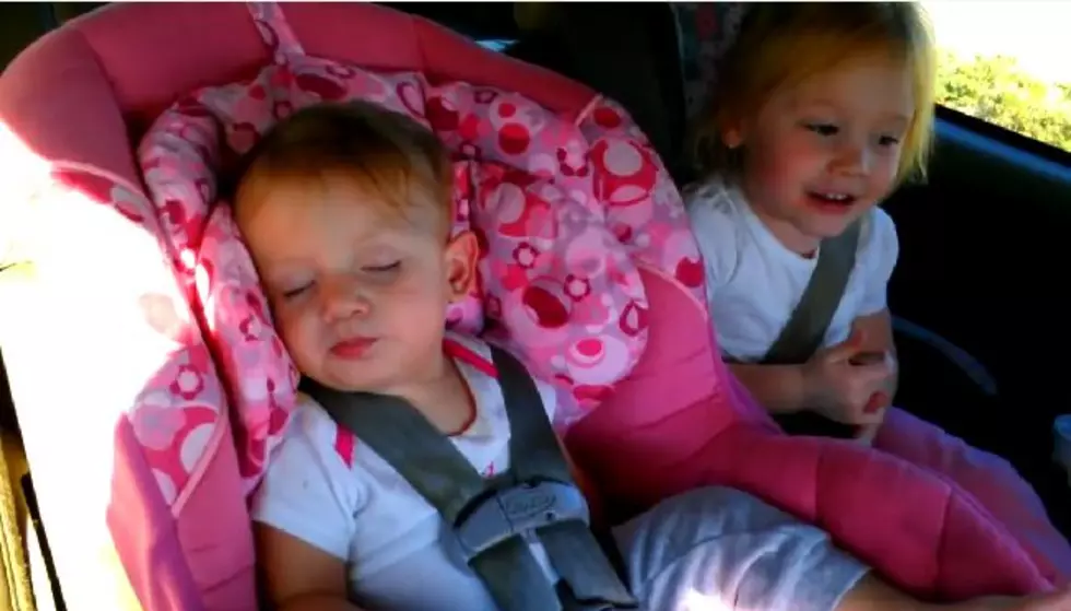 Baby Sleeping Soundly Until Favorite Song ‘Gangnam Style’ Wakes Her