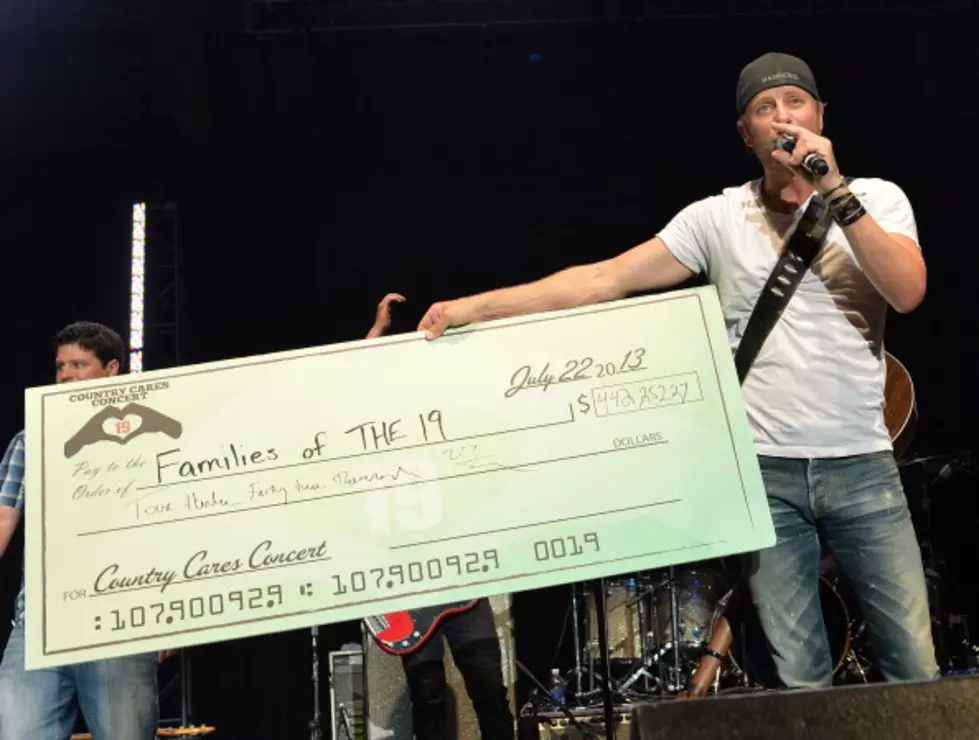 Dierks Bentley Raises Almost $500,000 For the Families of the 19 Fallen Arizona Firefighters