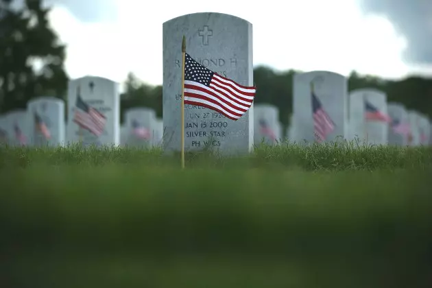 Texas Veterans Cemetery Seeks Volunteers for Flag Placement